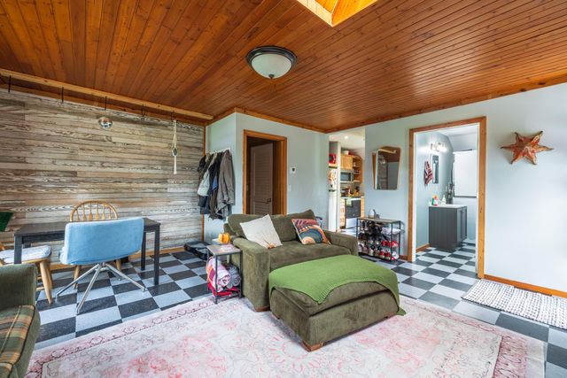 85 Converse Street, Chauncey, OH 45719
