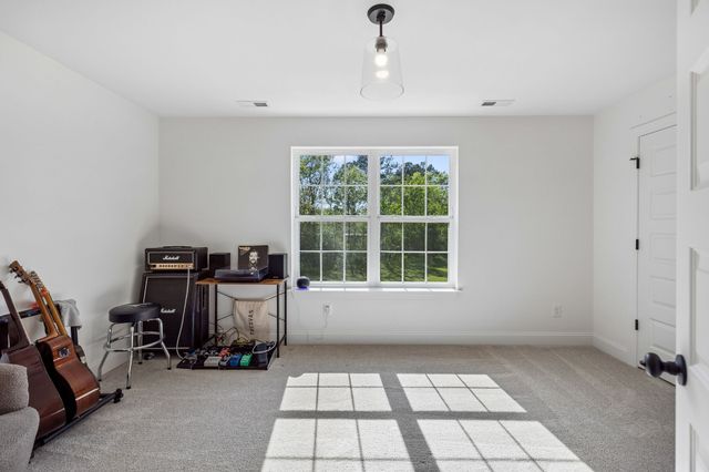 466 Mooresville Pike, Columbia, TN 38401