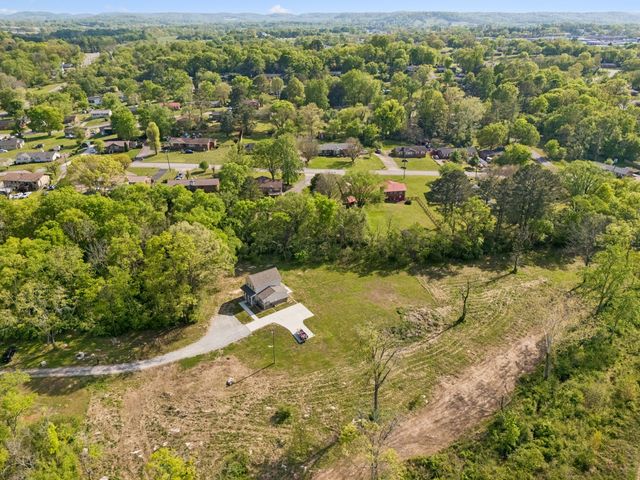 466 Mooresville Pike, Columbia, TN 38401