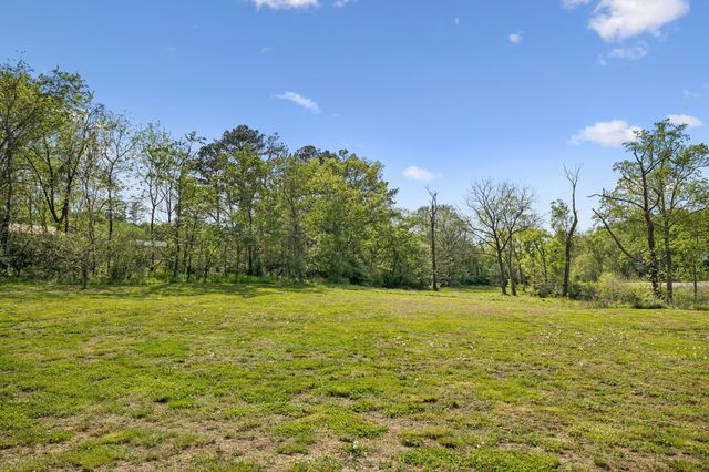 466 Mooresville Pike, Columbia, TN 38401
