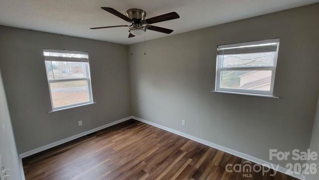 120 Shady Bluff Drive, Gastonia, NC 28052