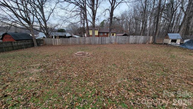 120 Shady Bluff Drive, Gastonia, NC 28052