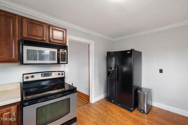 144 Allison Road, Piney Flats, TN 37686