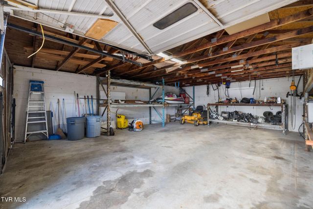 144 Allison Road, Piney Flats, TN 37686