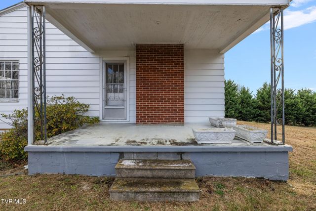 144 Allison Road, Piney Flats, TN 37686