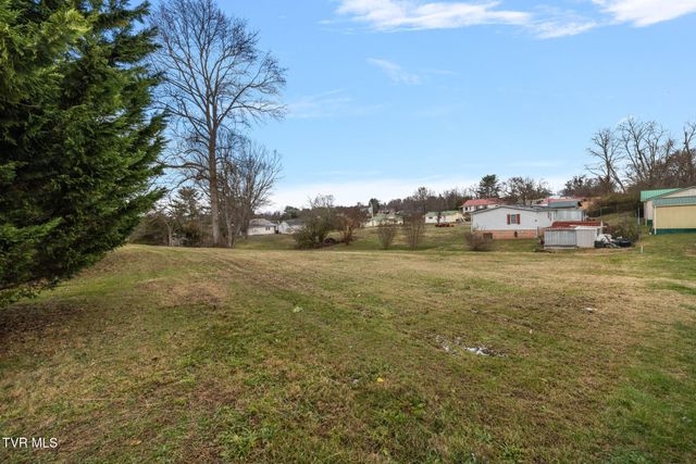 144 Allison Road, Piney Flats, TN 37686