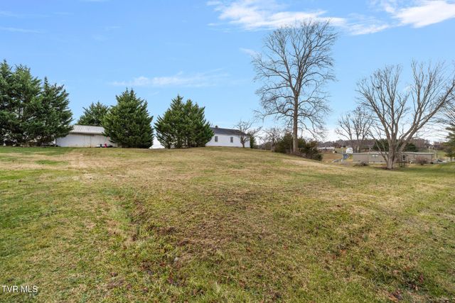 144 Allison Road, Piney Flats, TN 37686