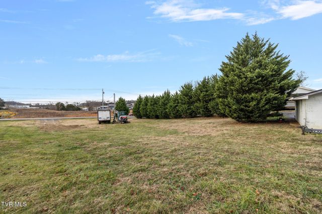 144 Allison Road, Piney Flats, TN 37686