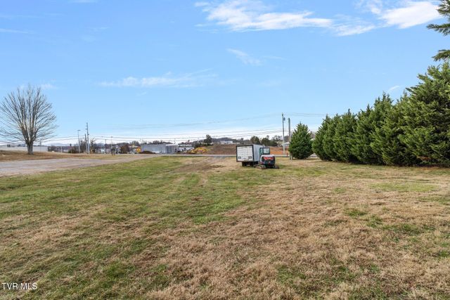 144 Allison Road, Piney Flats, TN 37686