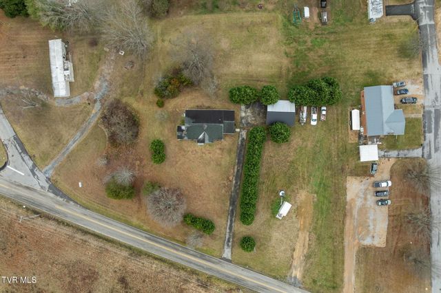 144 Allison Road, Piney Flats, TN 37686