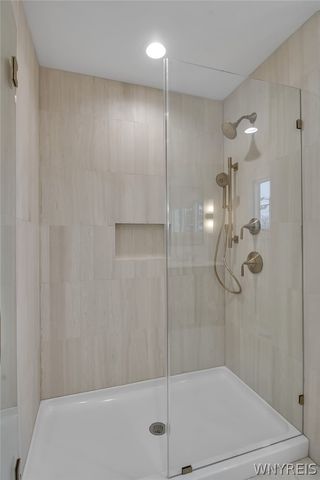 9767 Greiner Road, Clarence, NY 14031