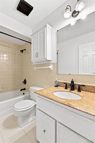 606 Willow Wood Court, St Charles, MO 63303