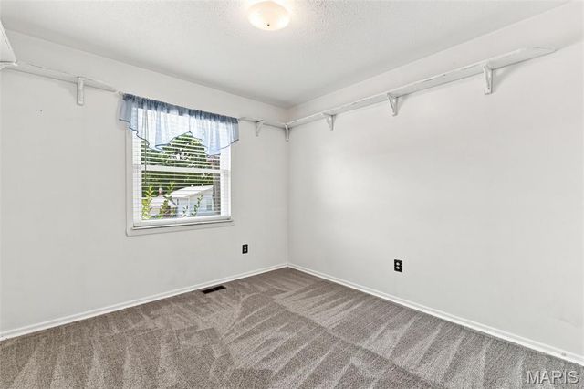 606 Willow Wood Court, St Charles, MO 63303