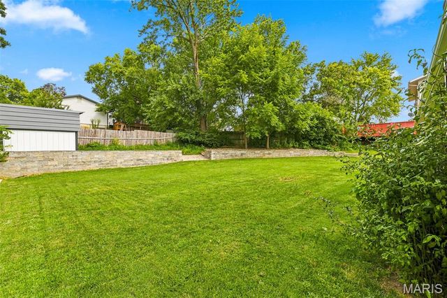 606 Willow Wood Court, St Charles, MO 63303