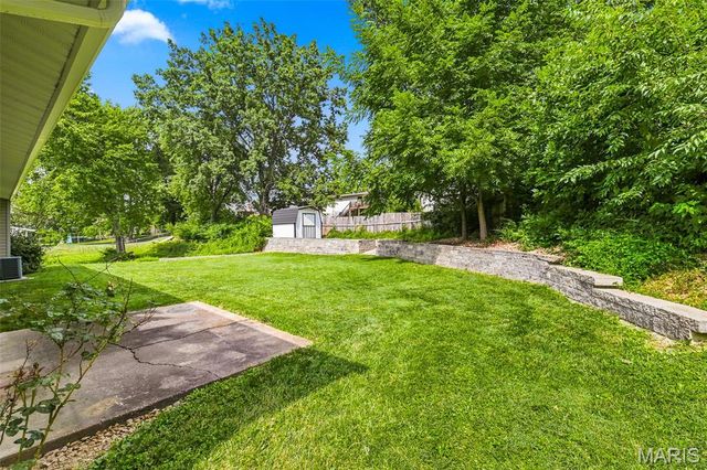 606 Willow Wood Court, St Charles, MO 63303
