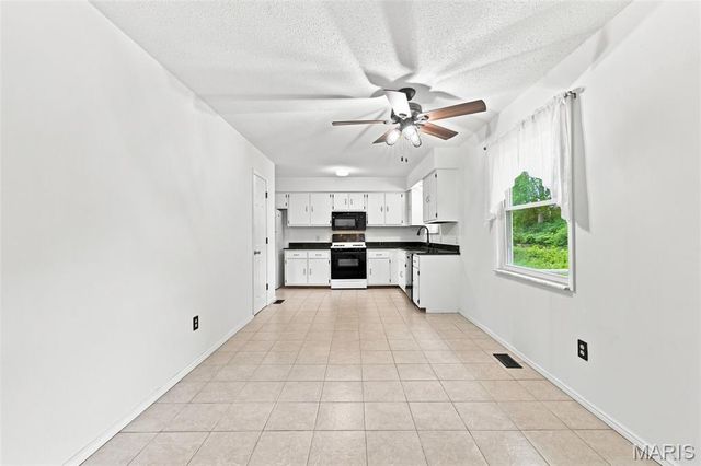 606 Willow Wood Court, St Charles, MO 63303