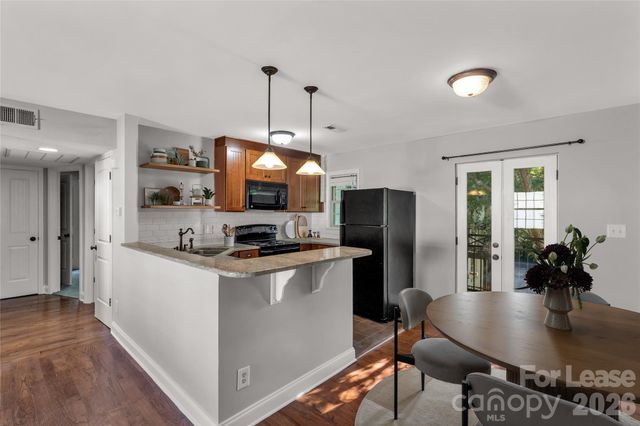 4923 Park Road, Charlotte, NC 28209