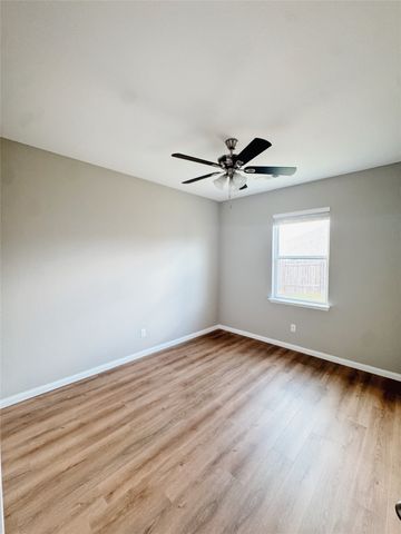 2300 Redbud Drive, Anna, TX 75409