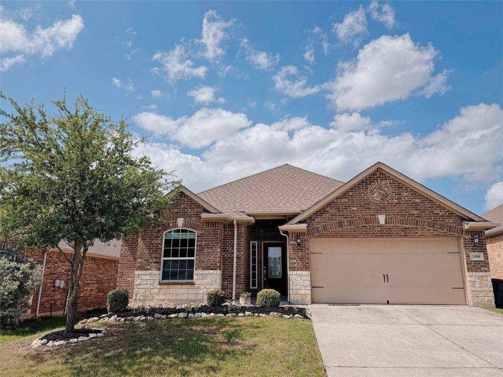 2300 Redbud Drive, Anna, TX 75409