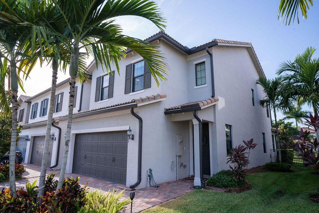 8217 Cadre Noir Road, Lake Worth, FL 33467