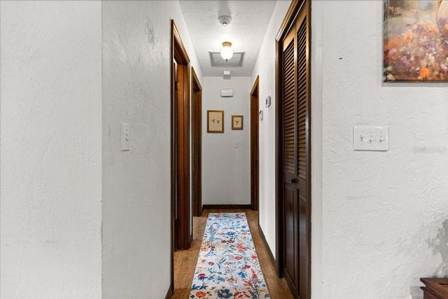 5741 NE 4TH PLACE, Ocala, FL 34470