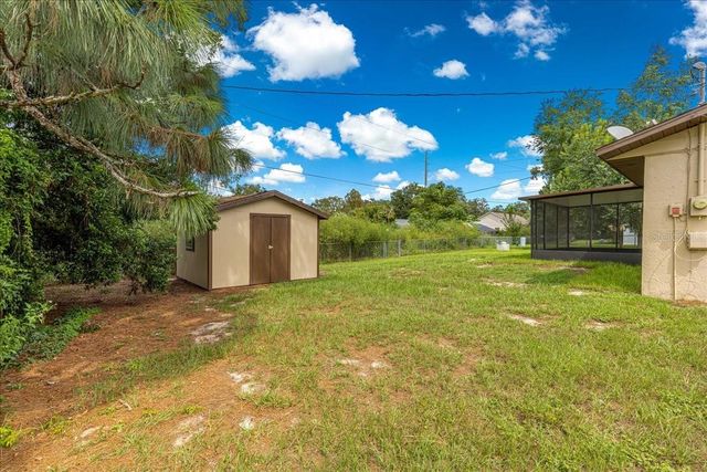 5741 NE 4TH PLACE, Ocala, FL 34470