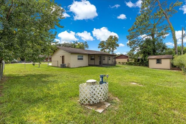 5741 NE 4TH PLACE, Ocala, FL 34470