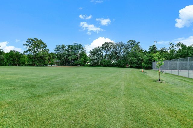 1381 Mississippi Street NE, Fridley, MN 55432