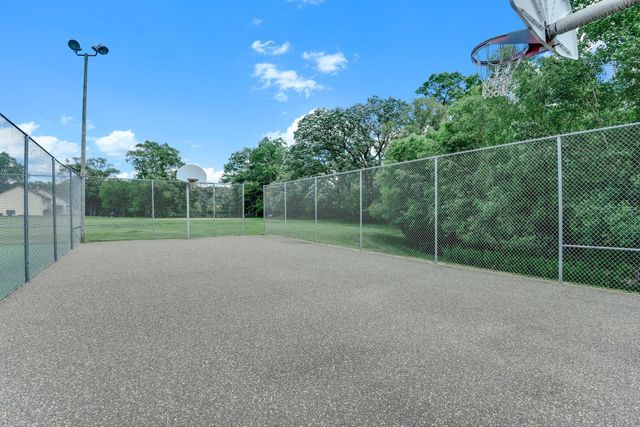 1381 Mississippi Street NE, Fridley, MN 55432