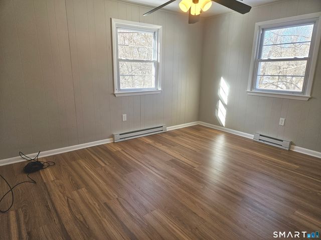 131 Milford St Extension B10, Plainville, CT 06062