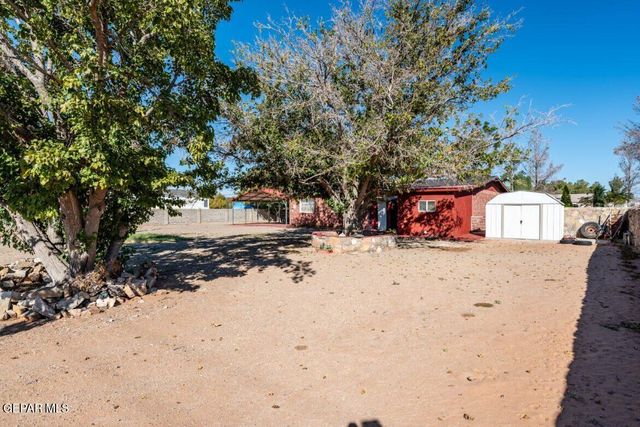 15360 Desert Bloom Drive, El Paso, TX 79938