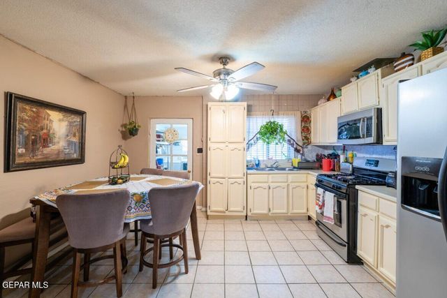 15360 Desert Bloom Drive, El Paso, TX 79938