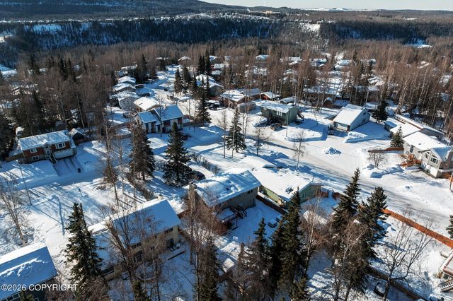 17715 Nitoanya Circle, Eagle River, AK 99577