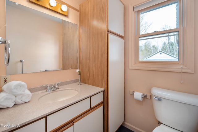 130 Van Allen Lane, Broadalbin, NY 12025