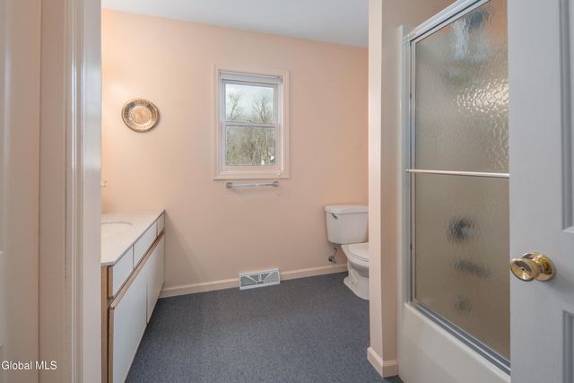 130 Van Allen Lane, Broadalbin, NY 12025