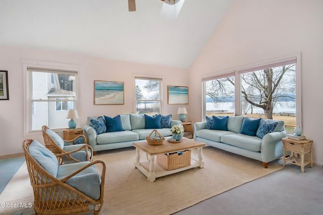 130 Van Allen Lane, Broadalbin, NY 12025