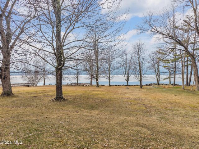 130 Van Allen Lane, Broadalbin, NY 12025