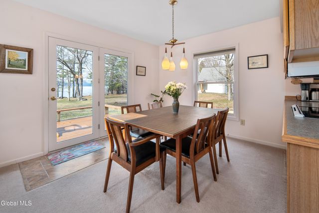 130 Van Allen Lane, Broadalbin, NY 12025