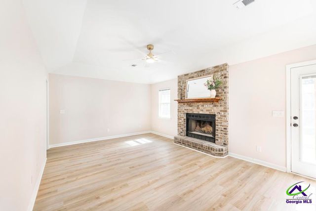 102 Windover Way, Warner Robins, GA 31088