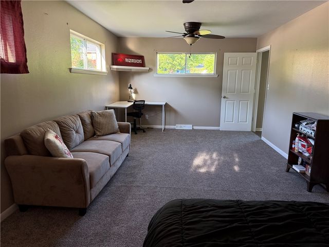 324 Buchanan Avenue, Fayetteville, AR 72701