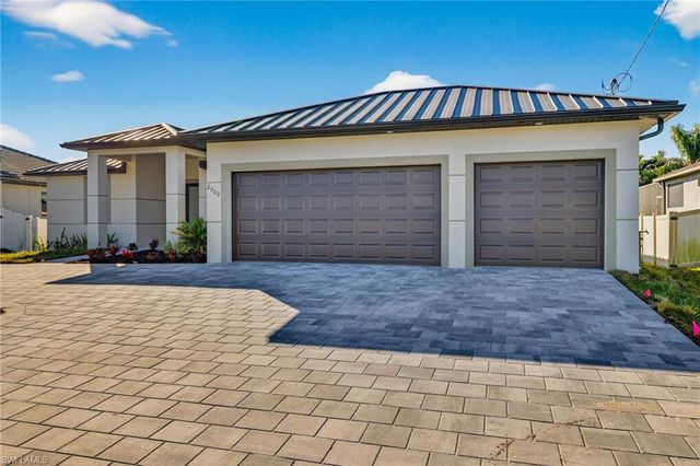 2700 Beach PKWY W, Cape Coral, FL 33914