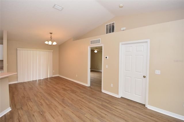 32 SLUMBER PATH, Palm Coast, FL 32164