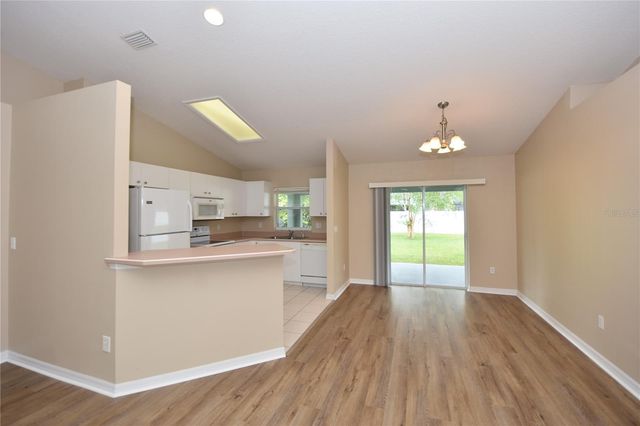 32 SLUMBER PATH, Palm Coast, FL 32164