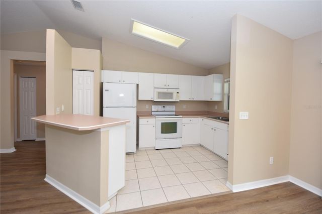 32 SLUMBER PATH, Palm Coast, FL 32164