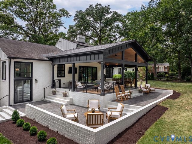 8902 Brieryle Rd, Henrico, VA 23229