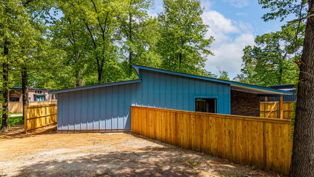 32427 Oxford Drive, Afton, OK 74331