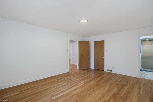 1011 Huntingdon Road, Winston-salem, NC 27104