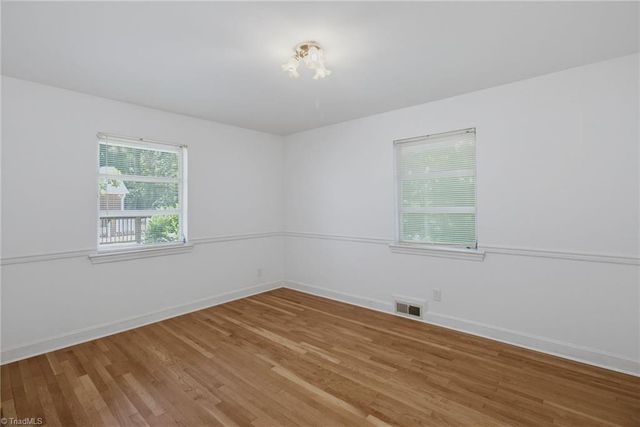 1011 Huntingdon Road, Winston-salem, NC 27104