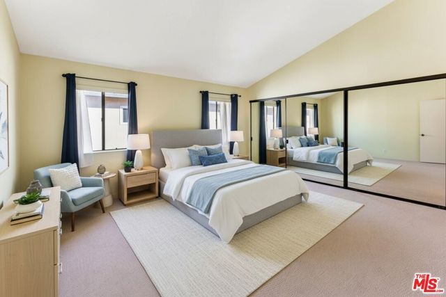 11940 Weddington Street 17, Valley Village, CA 91607