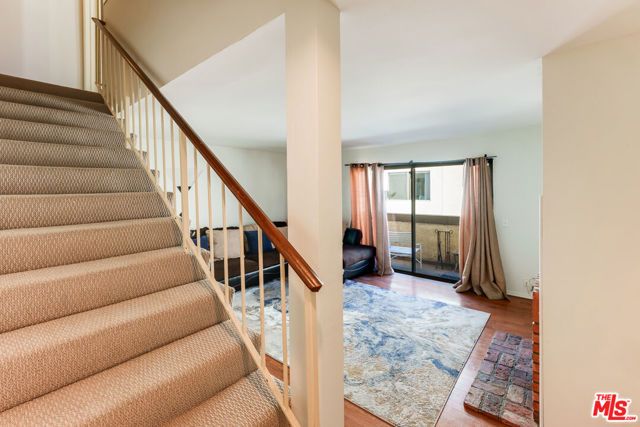 11940 Weddington Street 17, Valley Village, CA 91607